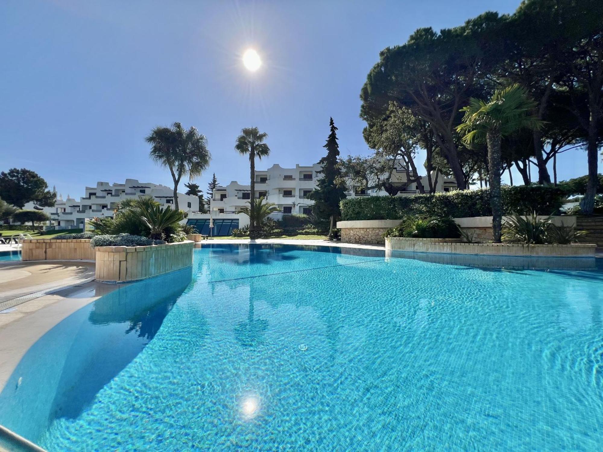 Balaia Golf Vilage 2 With Pool By Homing Apartment